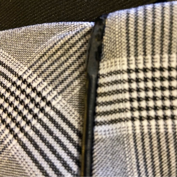 5/$25 NWT Lane Bryant Checkered Plaid Faux  Leather Pencil Skirt Size 24 Office - Picture 4 of 4